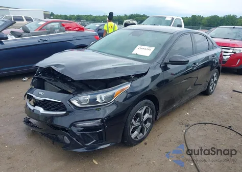 2019 Kia Forte Lxs из США, поврежденный, VIN 3KPF24AD5KE120111